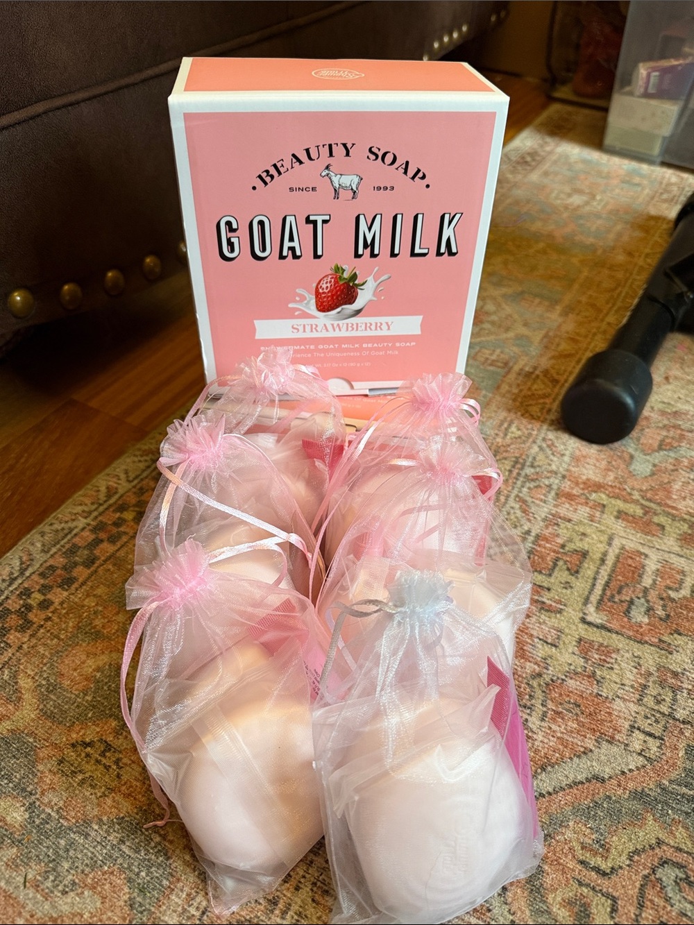 💕Host Support💕 Strawberry Soap Bundles